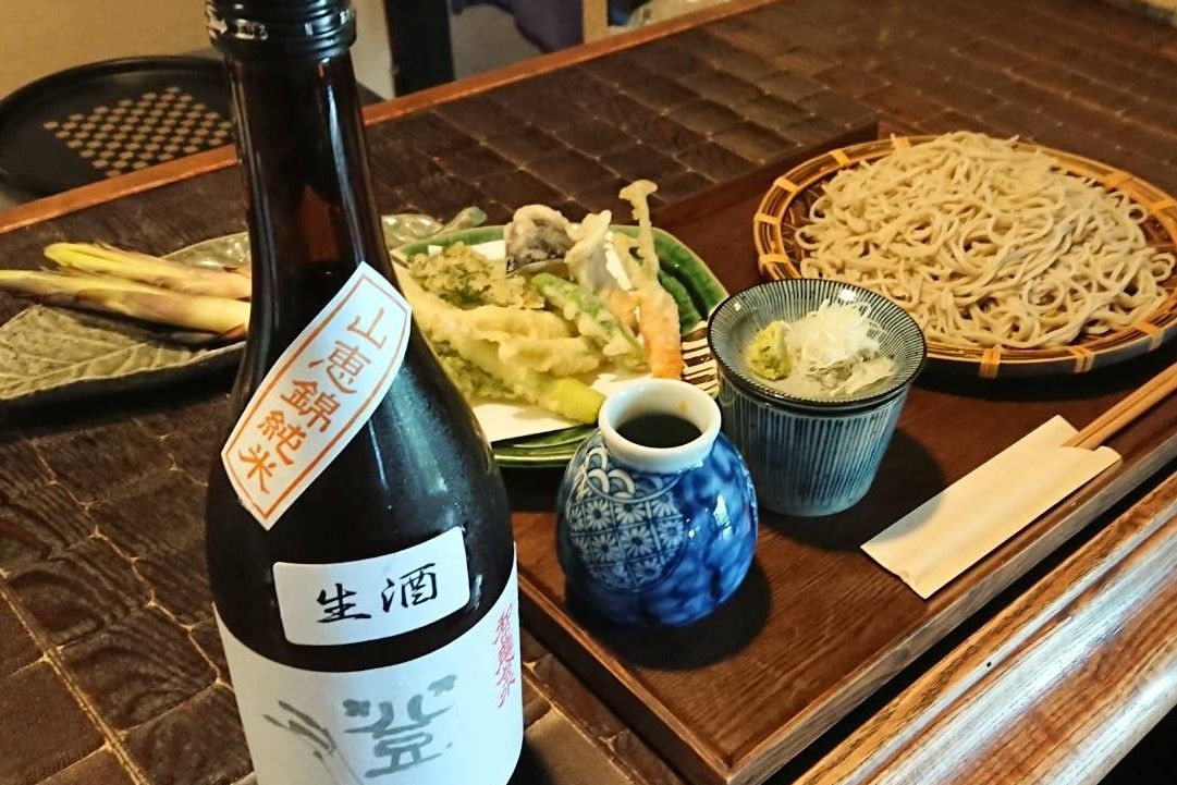 和田龍登水 山恵錦 純米生酒とそば・天ぷら